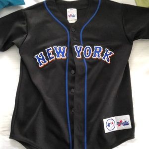 Genuine official METS ladies jersey.